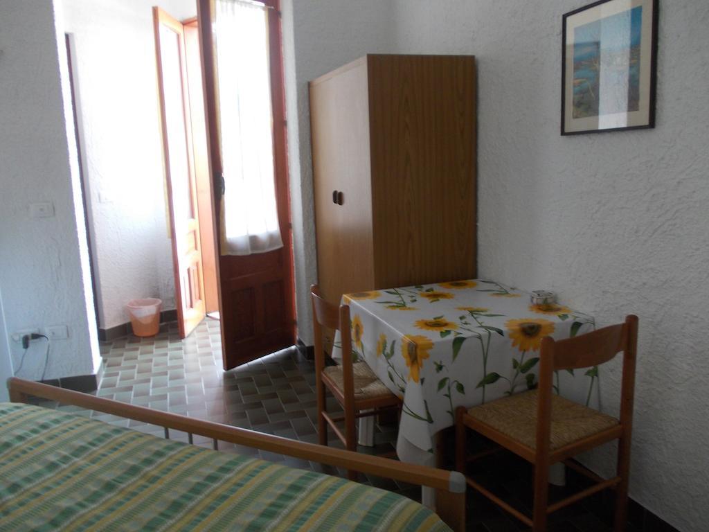 B&B Il Girasole Noto Bagian luar foto
